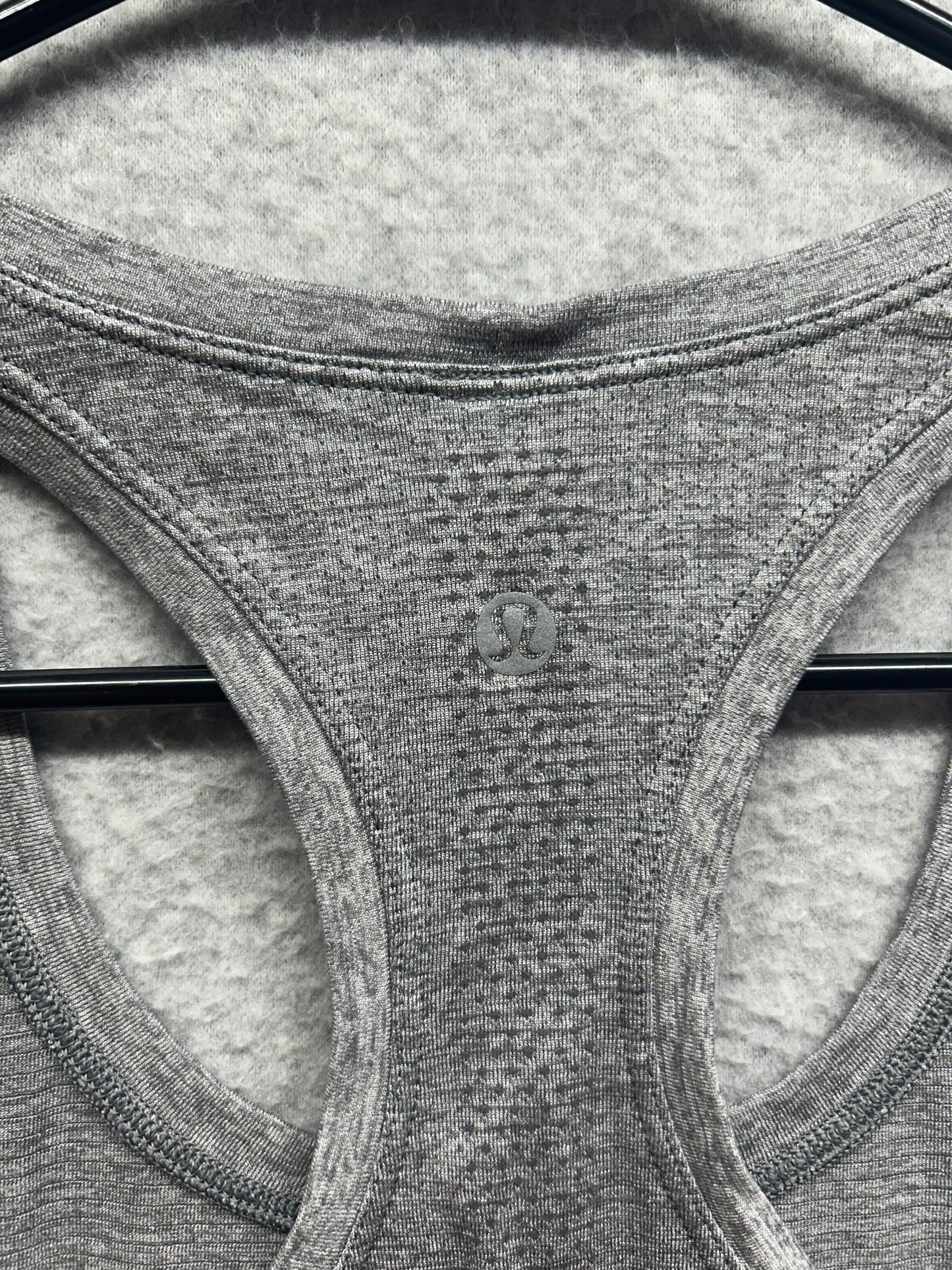 Lululemon Swiftly Tech Racerback Tank Top 2.0 Race Length Size 2 Slate