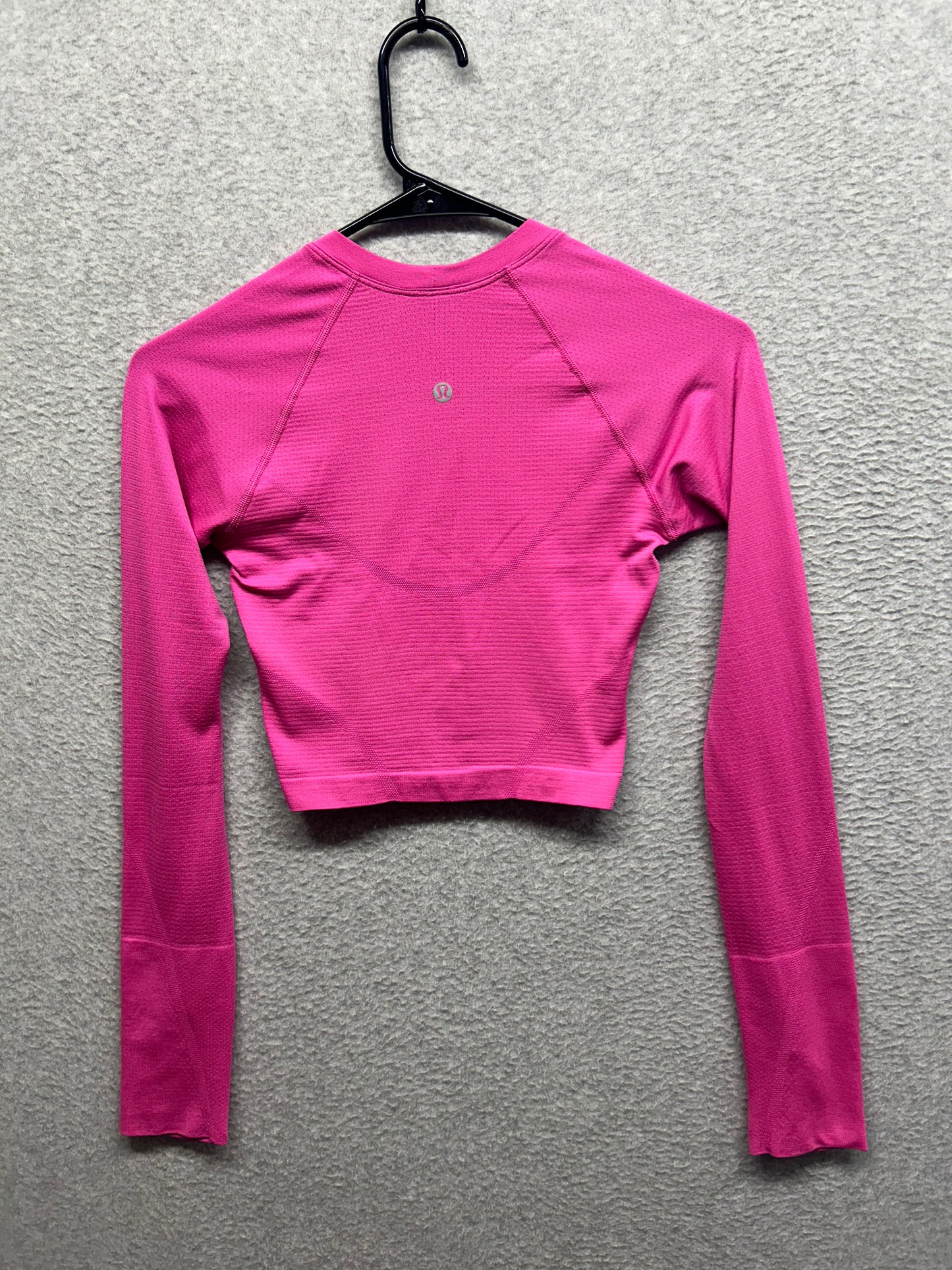 Lululemon Swiftly Tech Cropped Long-Sleeve Shirt 2.0 Size 2 Sonic Pink