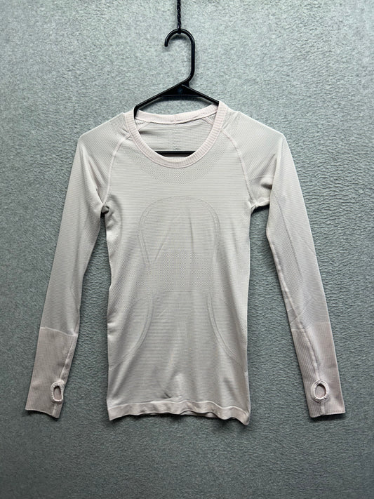 Lululemon Run: Swiftly Tech Long Sleeve Size 4 Pink