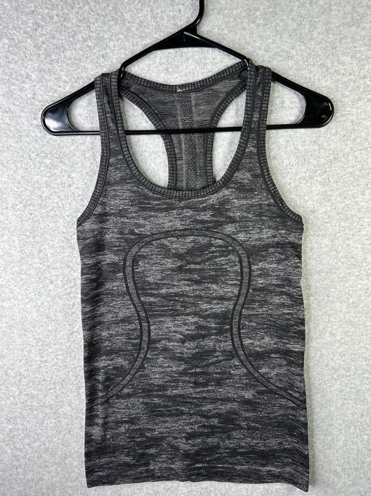 Lululemon Swiftly Tech Racerback Size 4 Black Camo