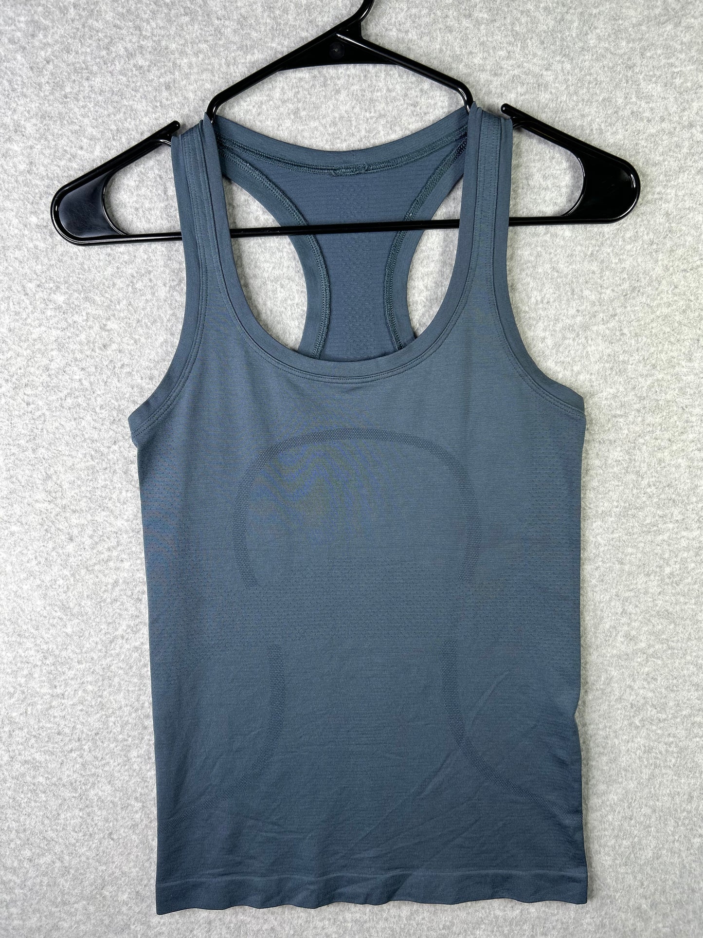 Lululemon Swiftly Tech Racerback Size 2 Blue Teal