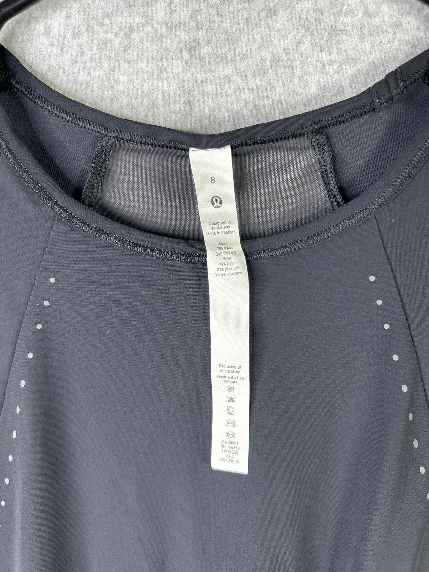 Lululemon Sculpt Cropped Tank Top Size 8 Black