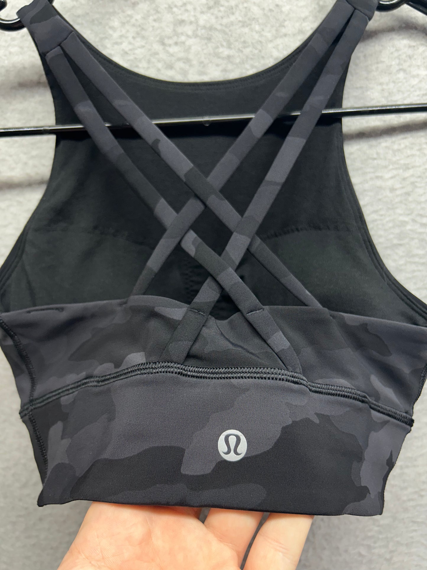Lululemon Energy High-Neck Longline Bra Size 4 Heritage 365 Camo Deep Coal Multi