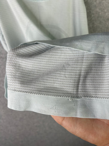 Lululemon Swiftly Tech Racerback Size 4 Pastel Blue