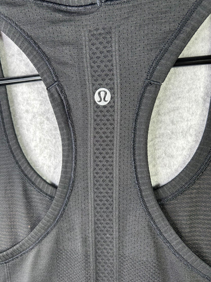 Lululemon Swiftly Tech Racerback Size 10 Black
