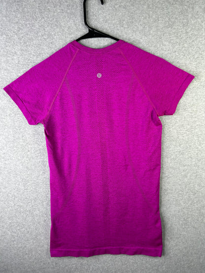 Lululemon Run: Swiftly Tech Short Sleeve Size 6 Heathered Raspberry