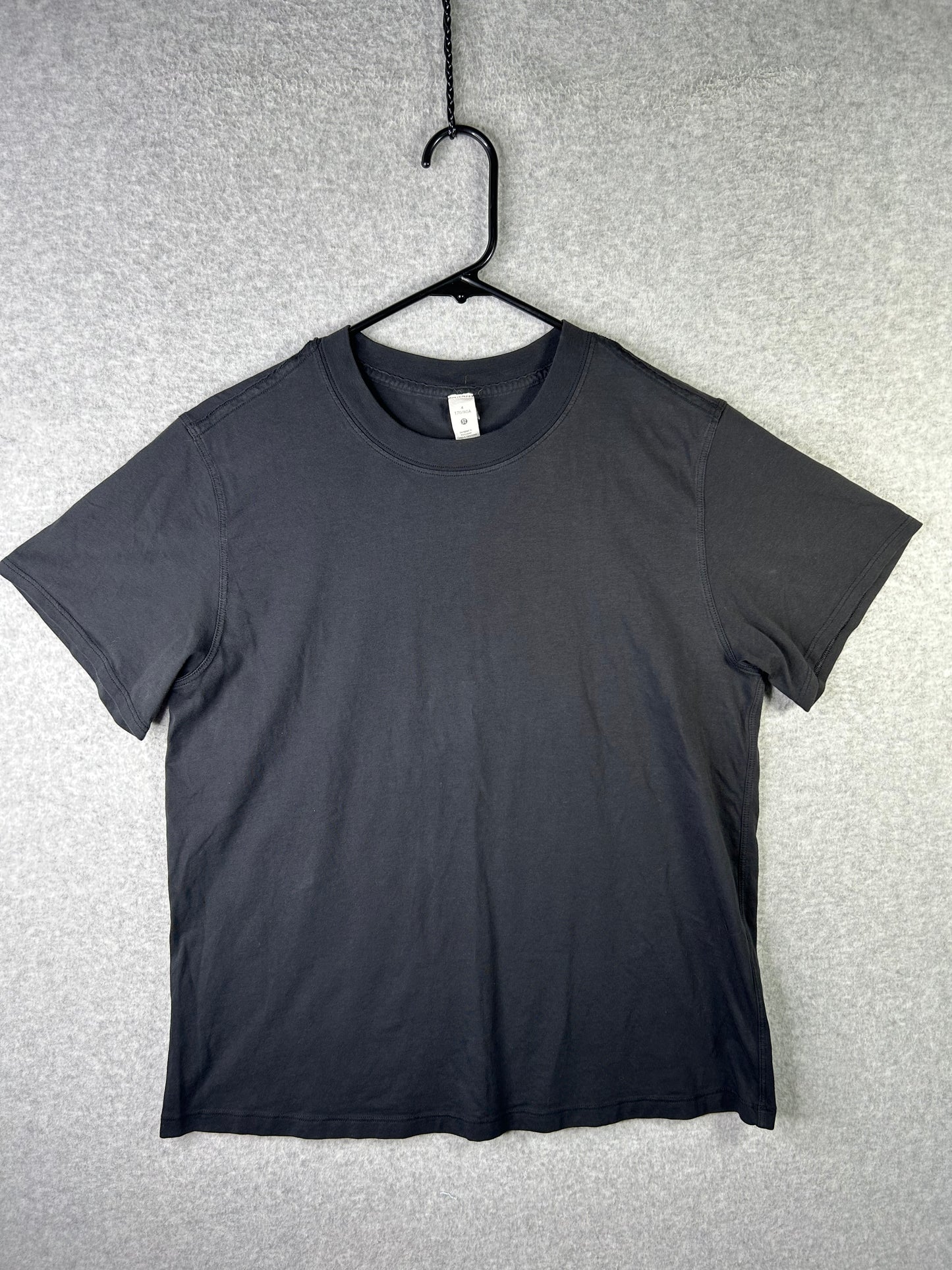 Lululemon All Yours Short Sleeve T-Shirt Size 4 Black