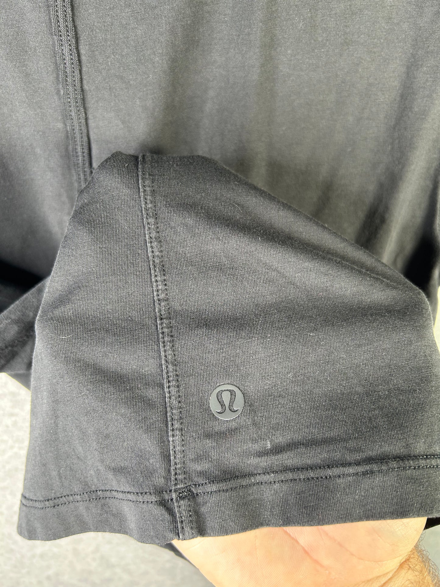 Lululemon All Yours Short Sleeve T-Shirt Size 4 Black