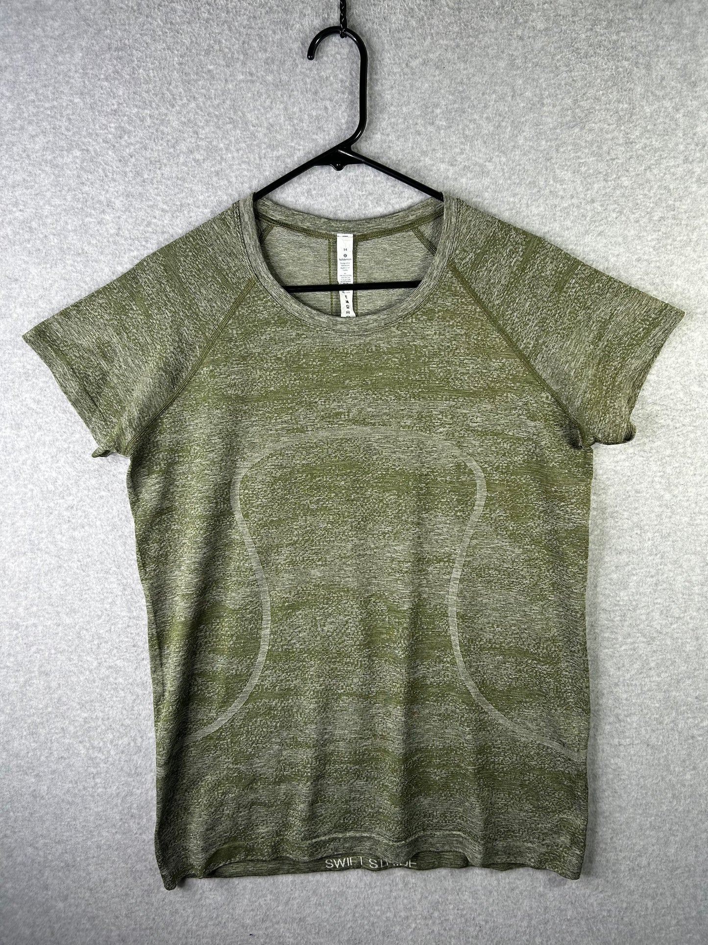 Lululemon Swiftly Speed Short Sleeve Size 14 Everglades Field Green