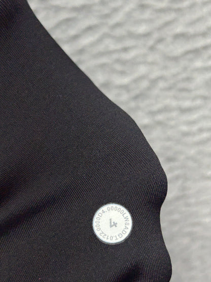 Lululemon Hotty Hot High-Rise Skirt Size 4 Black