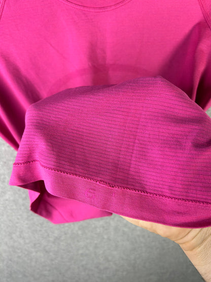 Lululemon Run: Swiftly Tech Short Sleeve Size 6 Heathered Zing Pink Light