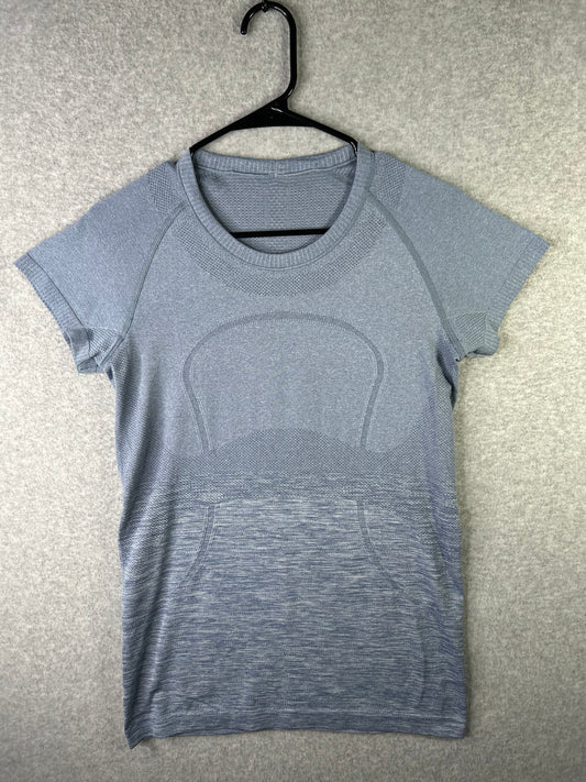 Lululemon Swiftly Tech Short Sleeve Crew Size 8 Heathered Hero Blue