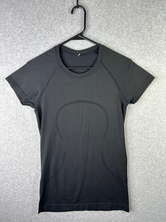 Lululemon Swiftly Tech Short Sleeve Crew Size 6 Black