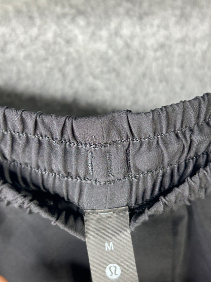 Lululemon Pace Breaker Short 5" Lined Size Medium Black