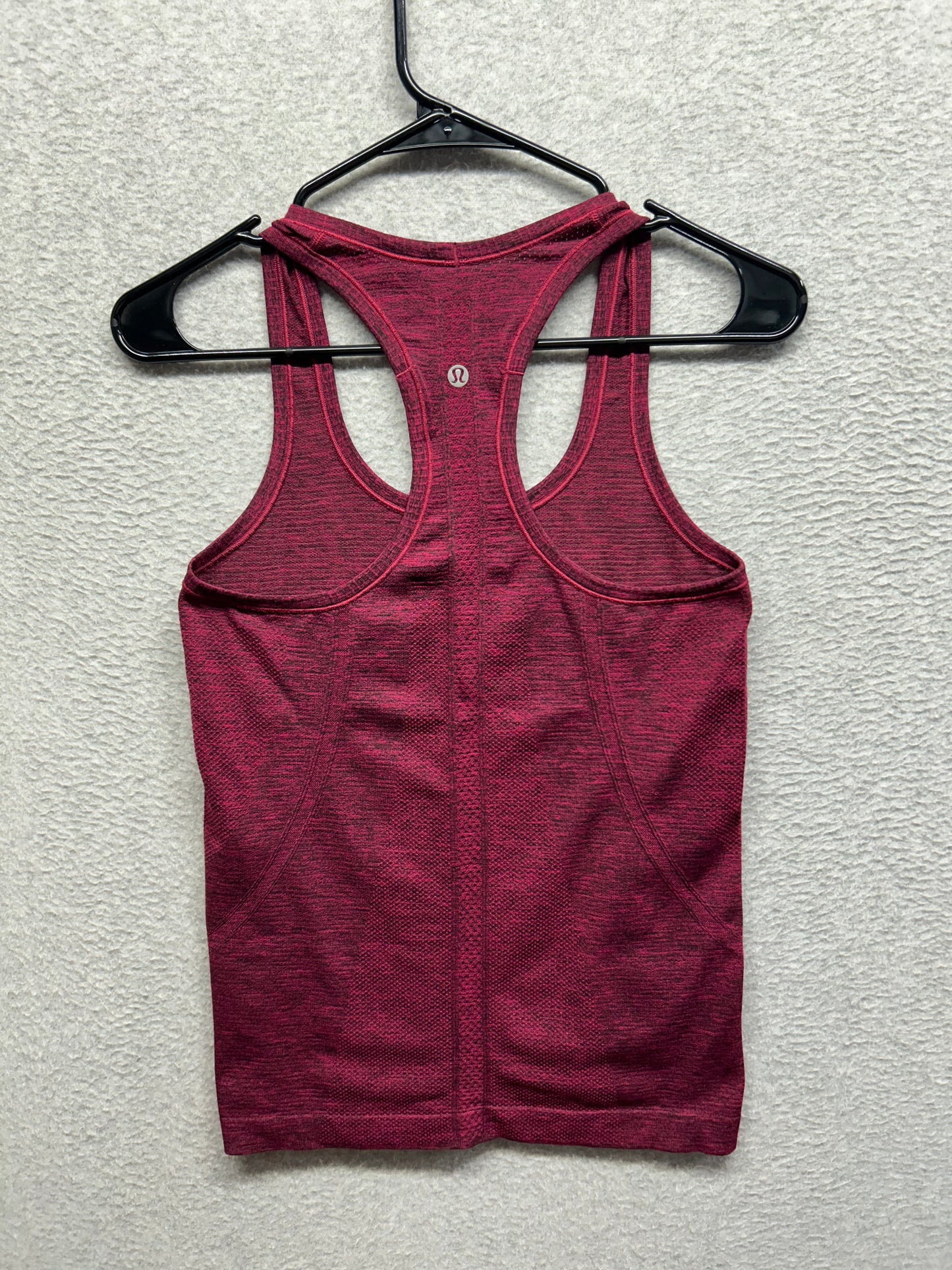 Lululemon Swiftly Tech Racerback Size 6 Heathered Berry Rumble