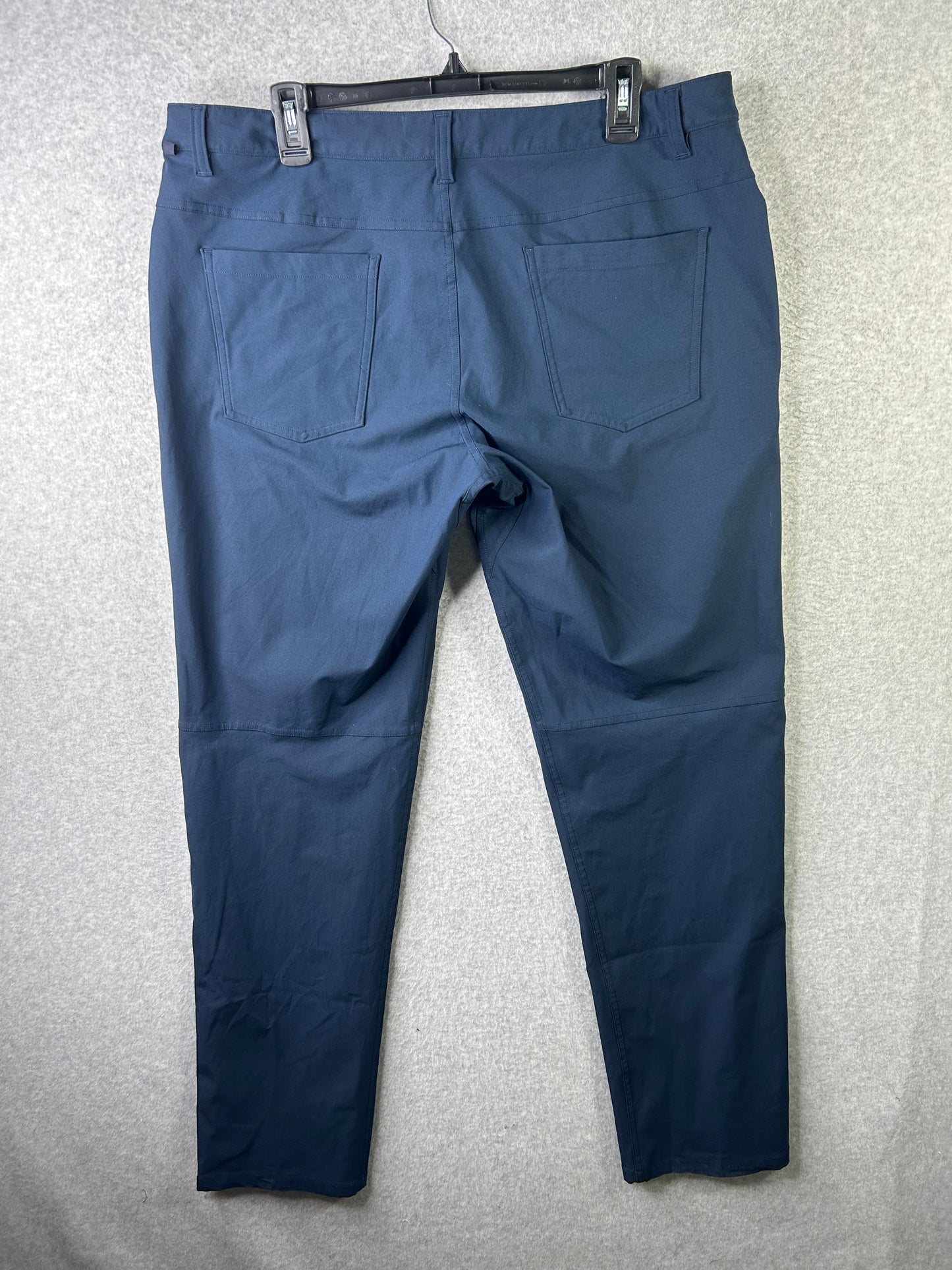 Lululemon ABC Pant Classic Size 36x32 True Navy