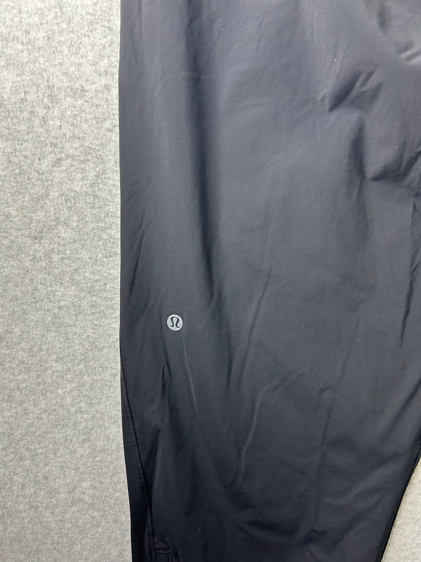 Lululemon Surge Jogger 28" Mens Size 2XL Graphite Grey (Square Dot)