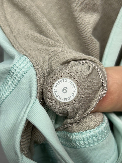 Lululemon Free to Be High-Neck Longline Bra Size 6 Delicate Mint