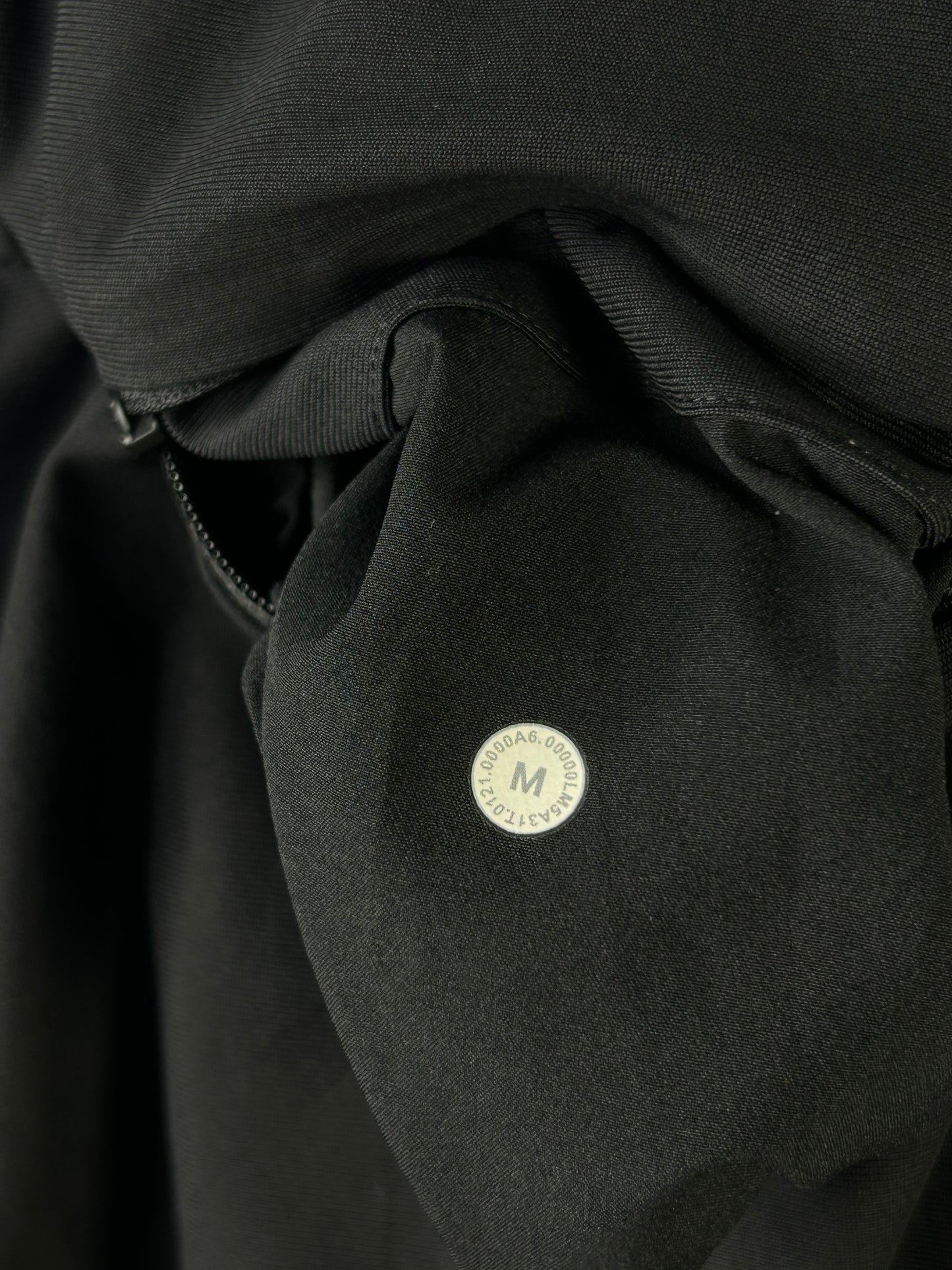 Lululemon ABC Jogger Tall 31" Warpstreme Size Medium Obsidian