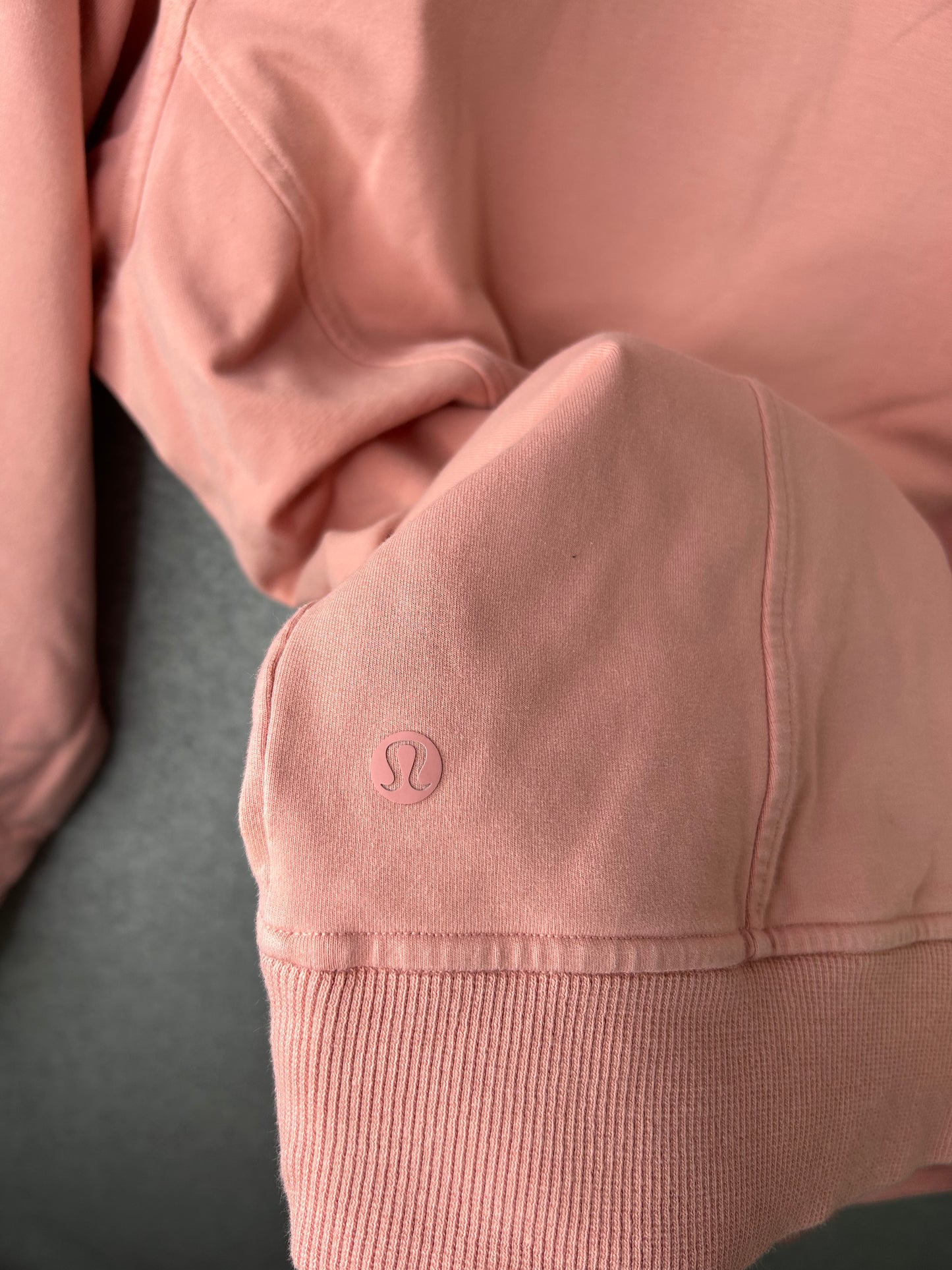 Lululemon Scuba Crew Size 18 Pink Puff