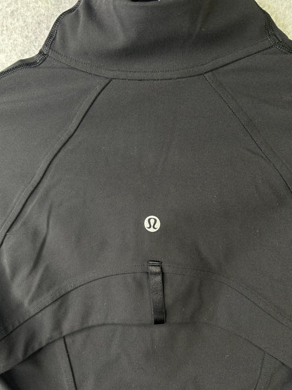 Lululemon Nulu Cropped Define Jacket Size 6 Black (Square Dot)