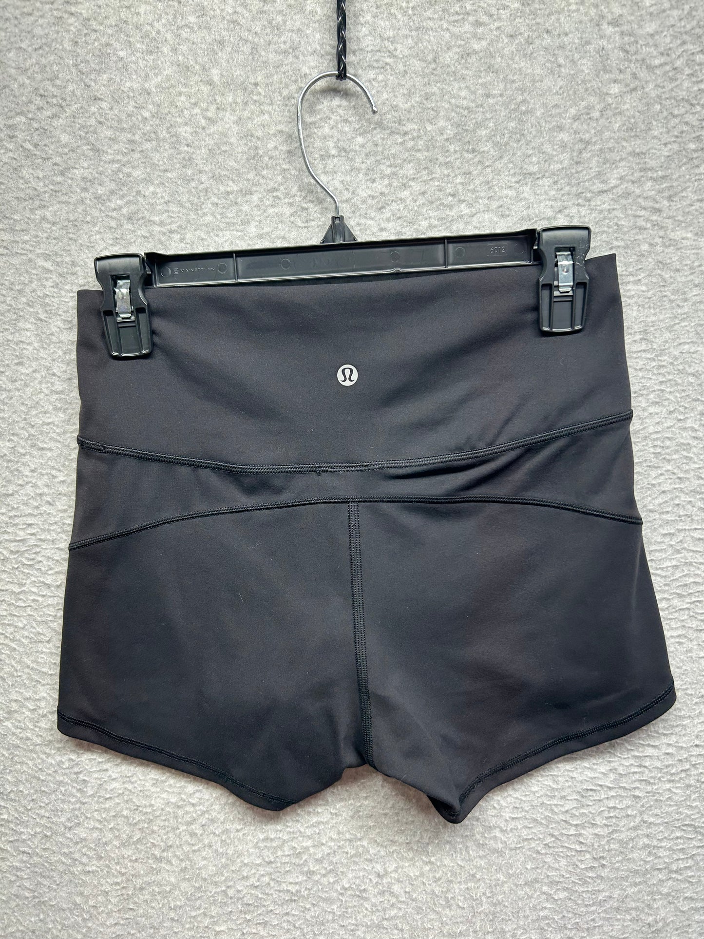 Lululemon In Movement Short Everlux 2.5" Size 8 Black