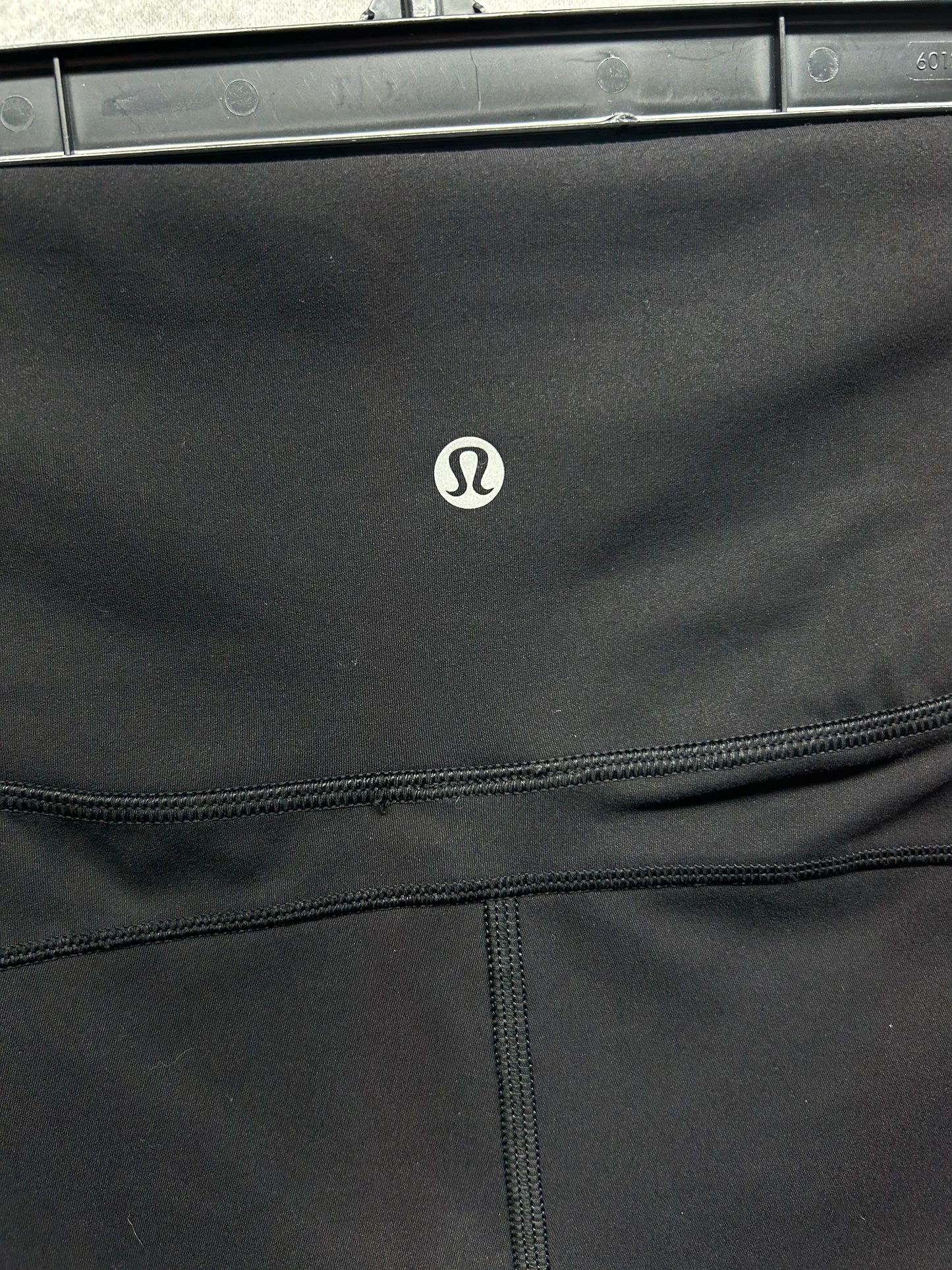 Lululemon In Movement Short Everlux 2.5" Size 8 Black