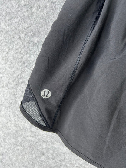 Lululemon Hotty Hot Short II 4" Size 0 Black