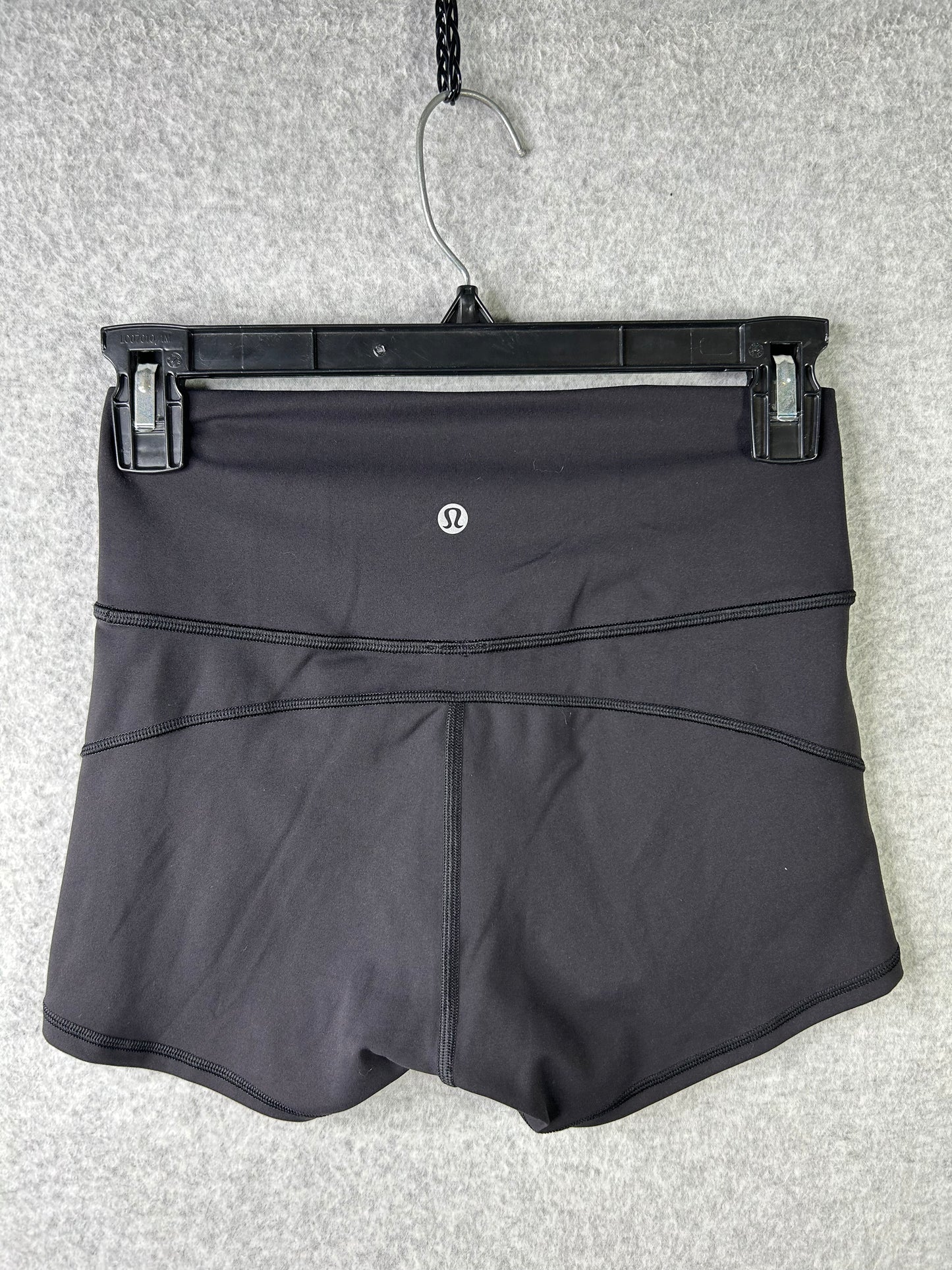 Lululemon In Movement Short Everlux 2.5" Size 6 Black