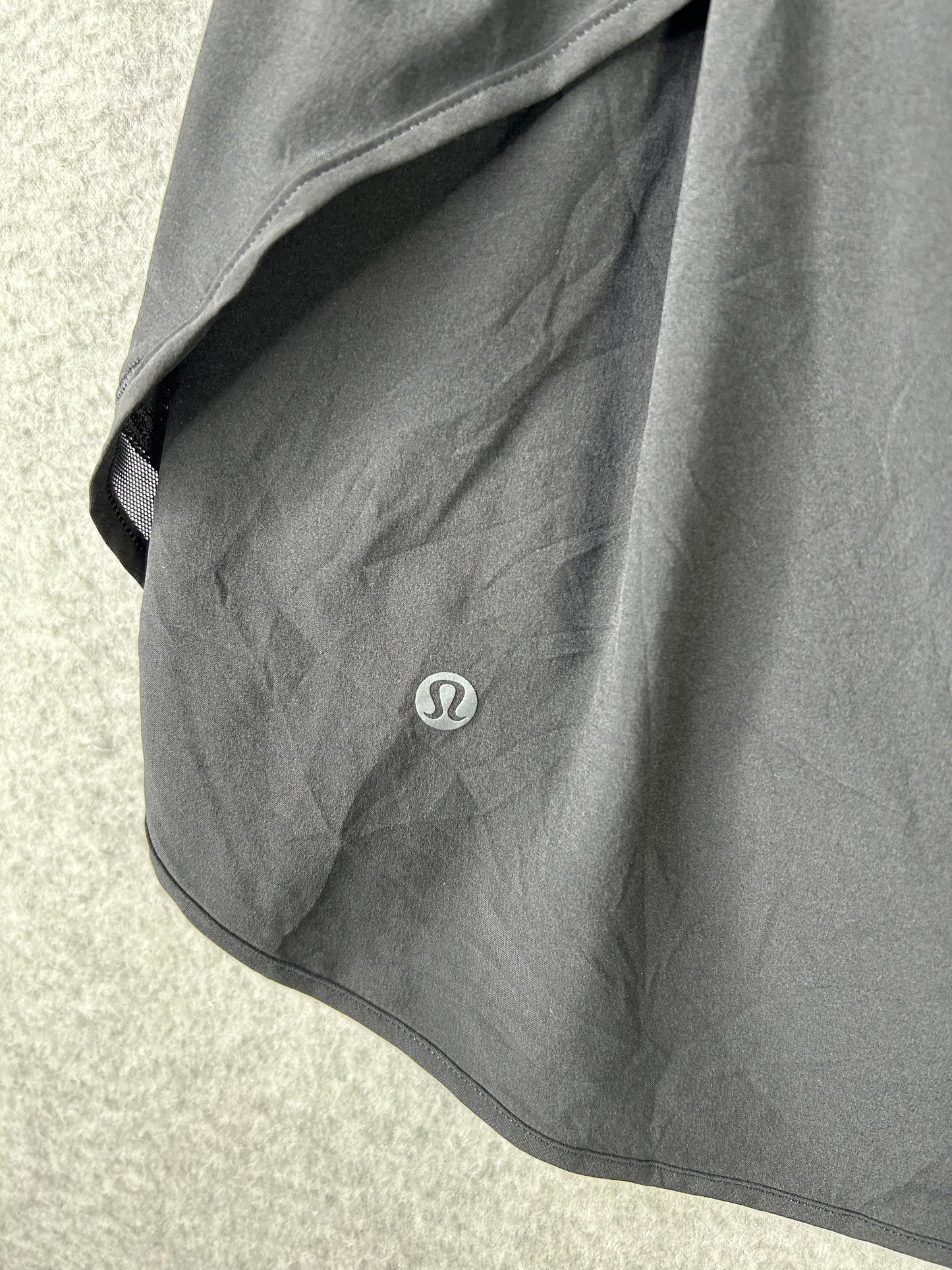 Lululemon Hotty Hot High-Rise Skirt Size 4 Black