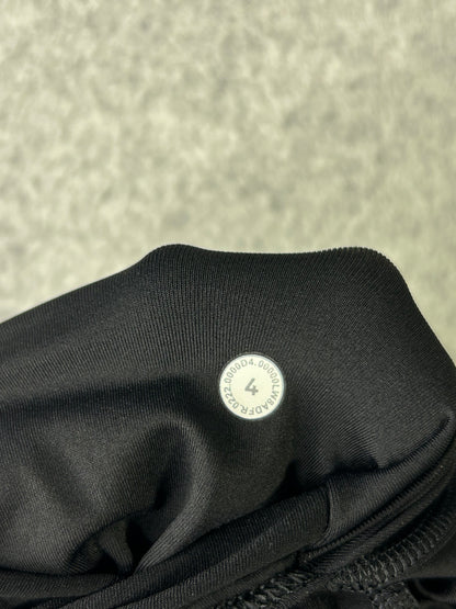 Lululemon Hotty Hot High-Rise Skirt Size 4 Black
