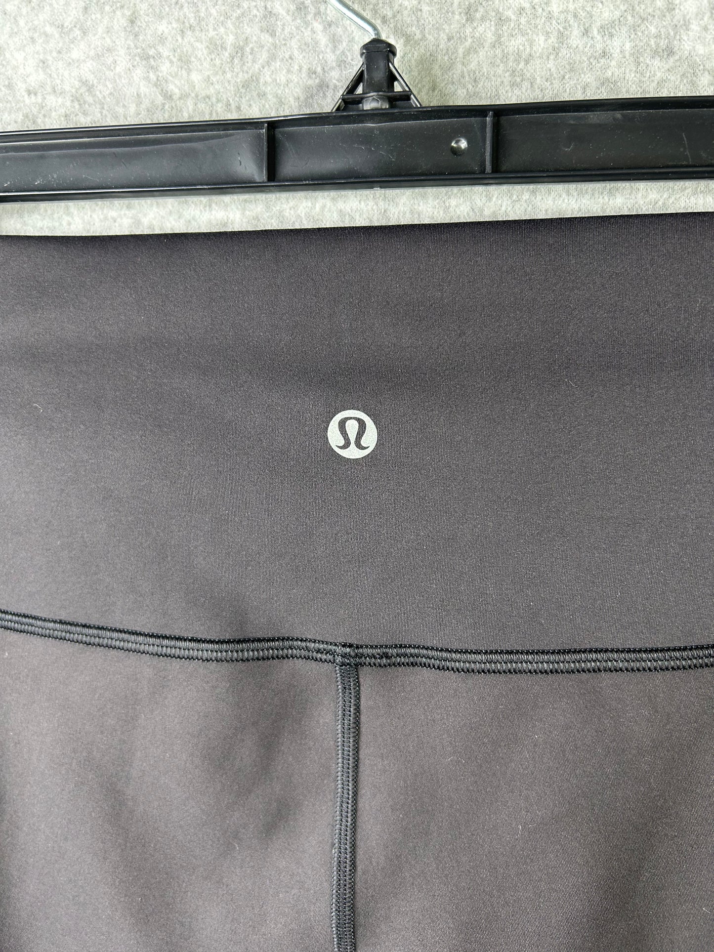 Lululemon Wunder Train High-Rise Short 6" Size 12 Black
