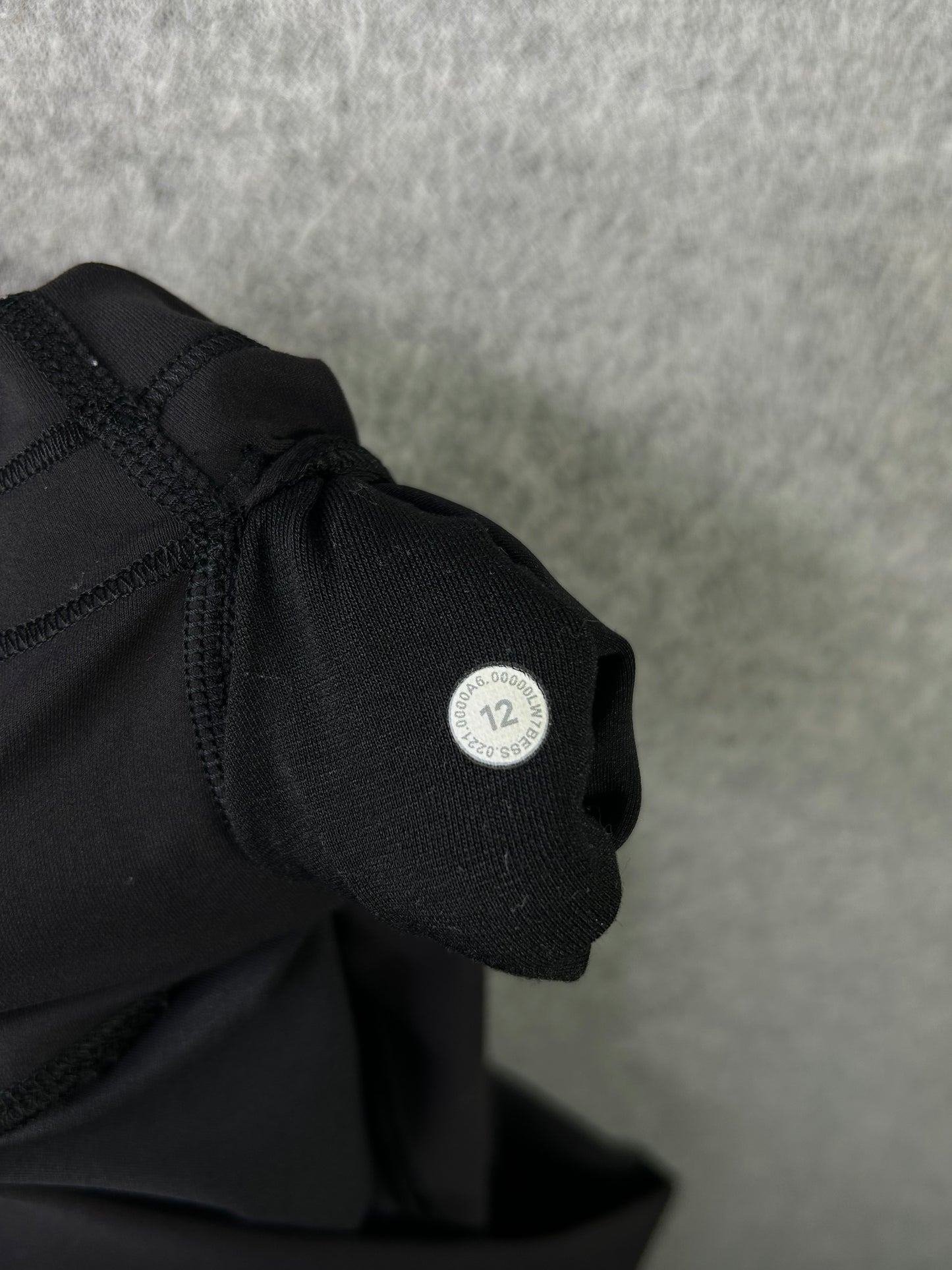 Lululemon Wunder Train High-Rise Short 6" Size 12 Black