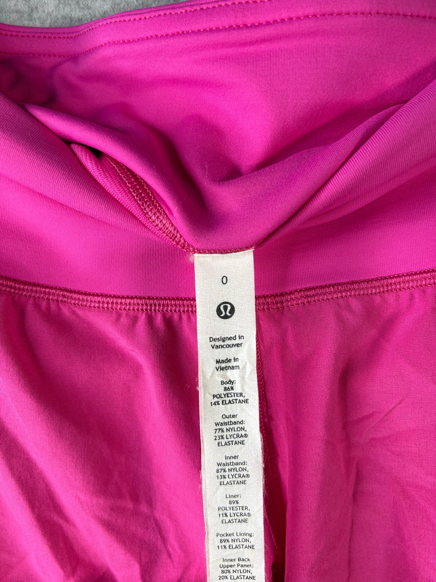 Lululemon Speed Up Mid-Rise Short 4" Size 0 Sonic Pink