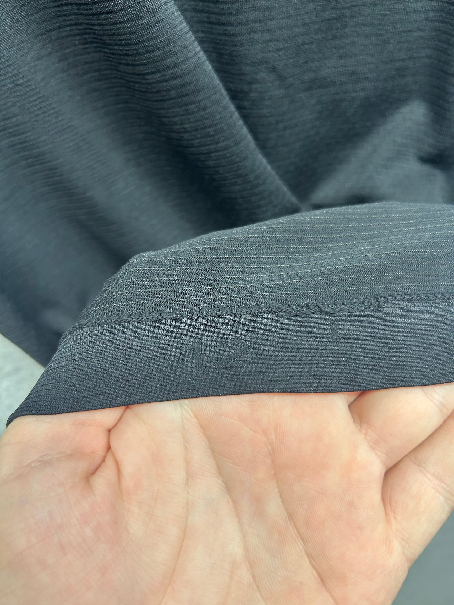 Lululemon Swiftly Tech Short-Sleeve Shirt 2.0 Size 12 Black