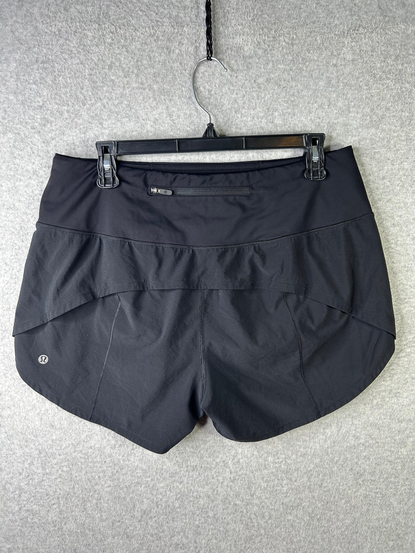 Lululemon Speed Up High-Rise Short 4" Size 10 Black (Square Dot)