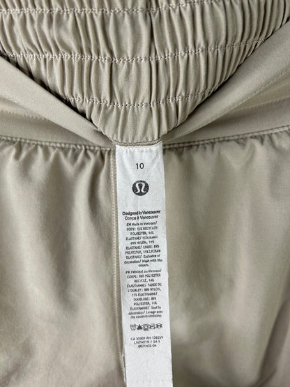 Lululemon Hotty Hot High-Rise Lined Short 2.5" Size 10 Sheer Oak (Square Dot)