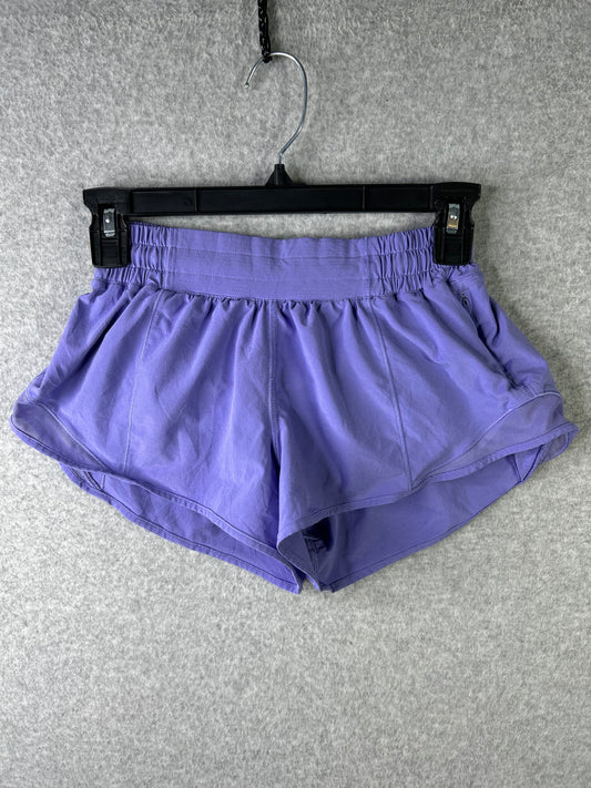 Lululemon Hotty Hot Low-Rise Lined Short 2.5" Size 4 Dark Lavender (Square Dot)