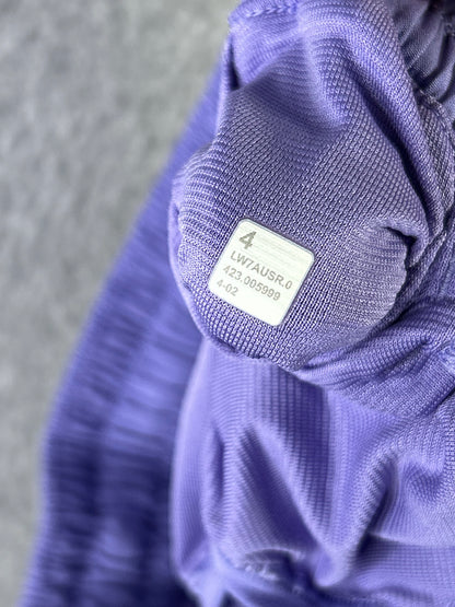 Lululemon Hotty Hot Low-Rise Lined Short 2.5" Size 4 Dark Lavender (Square Dot)