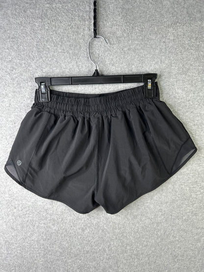 Lululemon Hotty Hot Short II Size 8 2.5" Black