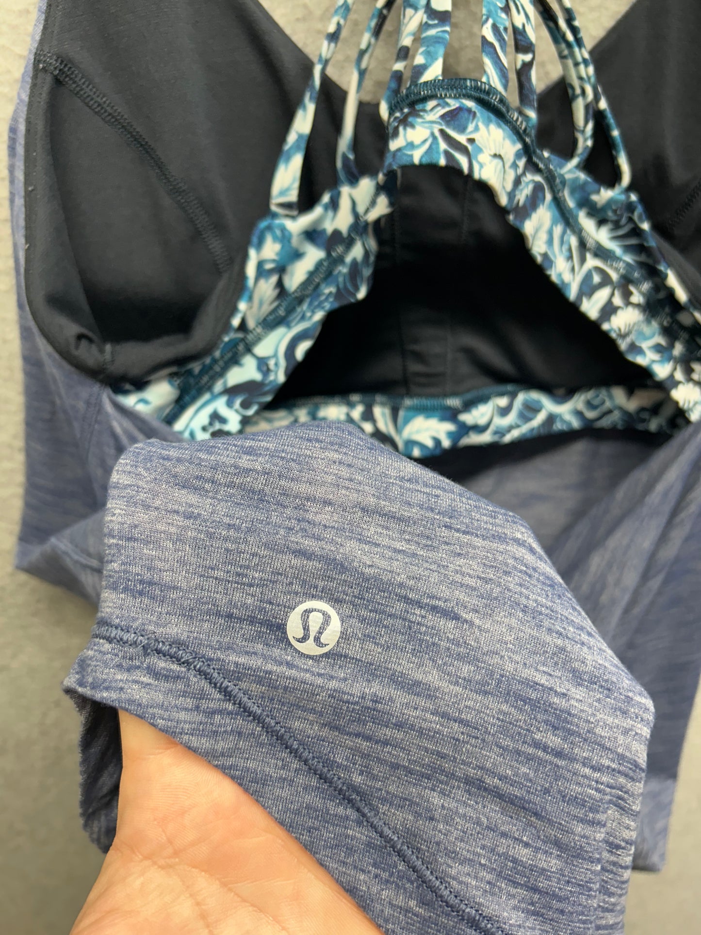 Lululemon Moment To Movement 2-In-1 Tank Size 12 Heathered Thunder Blue