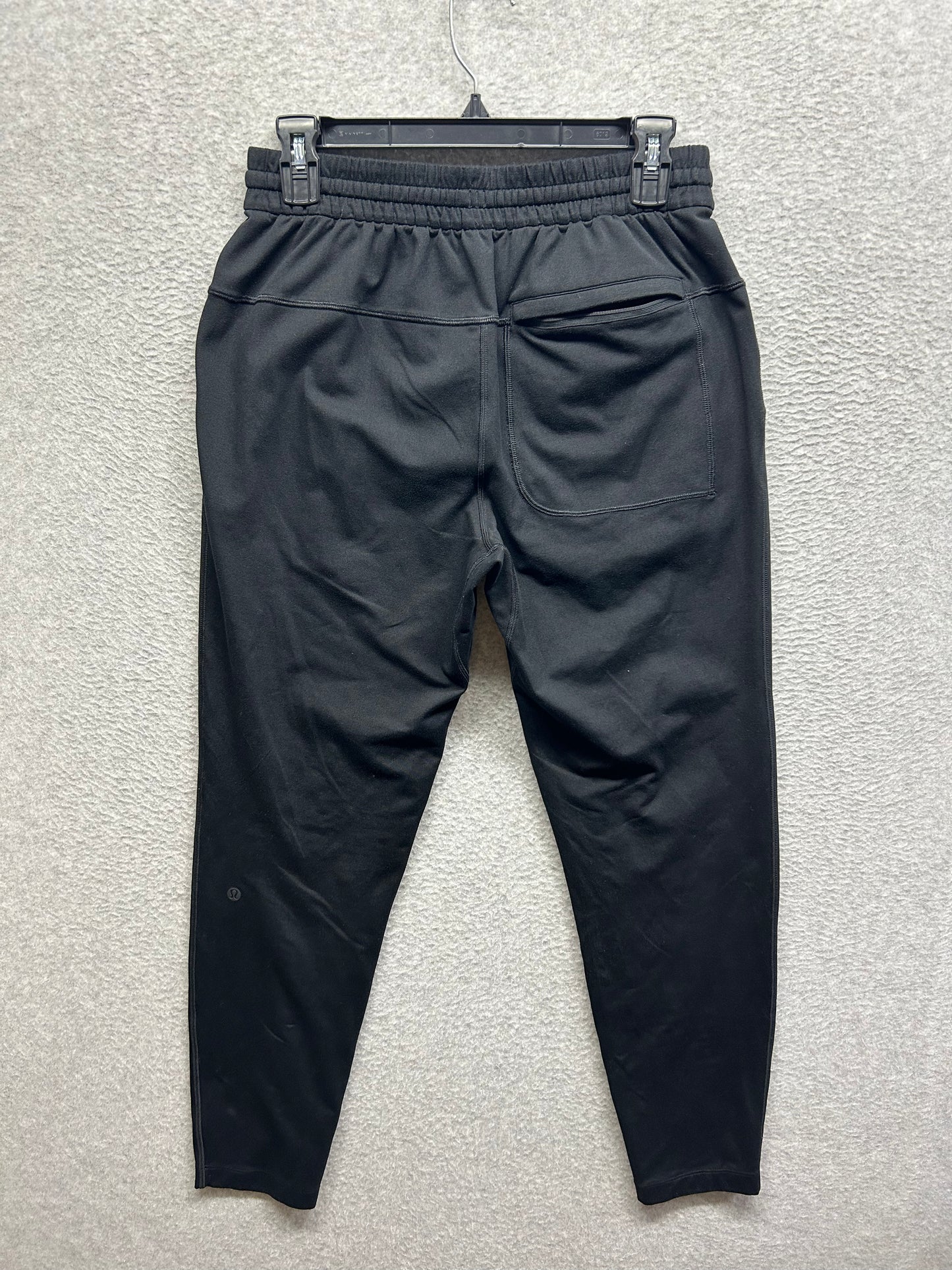 Lululemon Soft Jersey Tapered Pant Size Small (Square) Black
