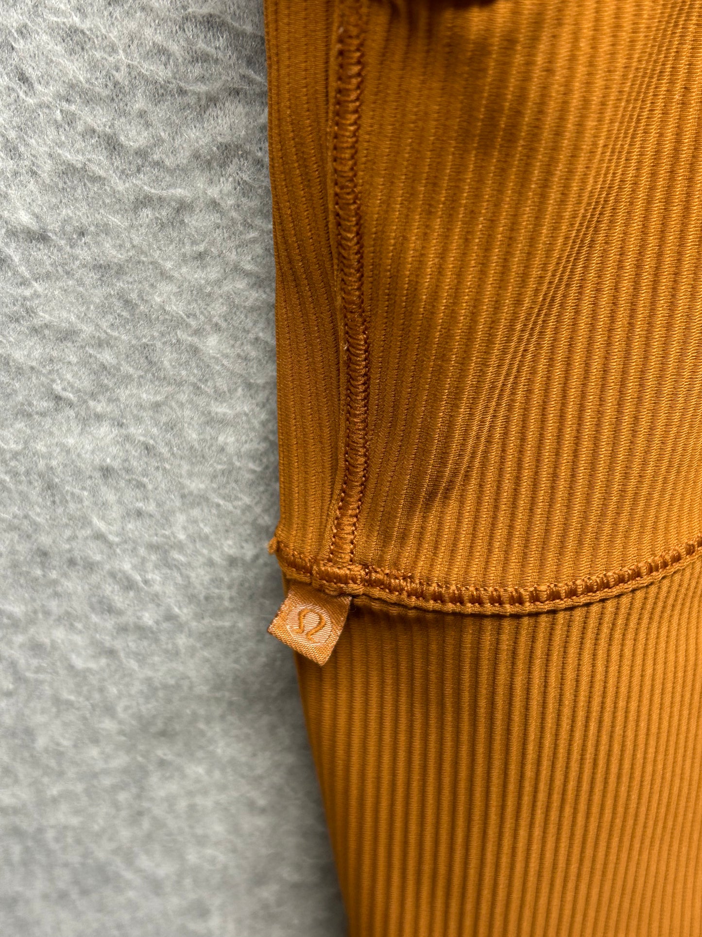 Lululemon Power Pivot Ribbed Tank Top Size 12 Butternut Brown