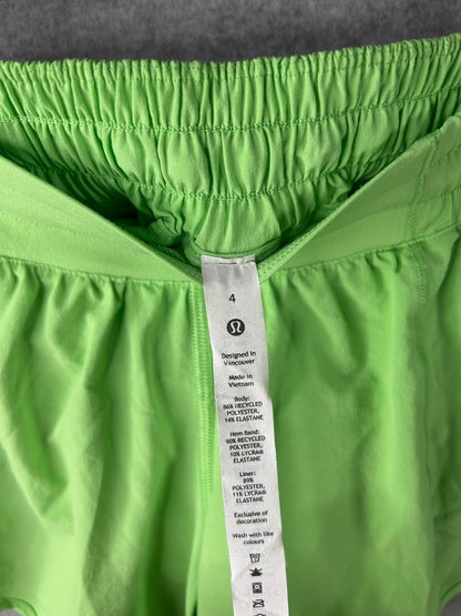 Lululemon Hotty Hot Low-Rise Lined Short 4" Size 4 Scream Green Light