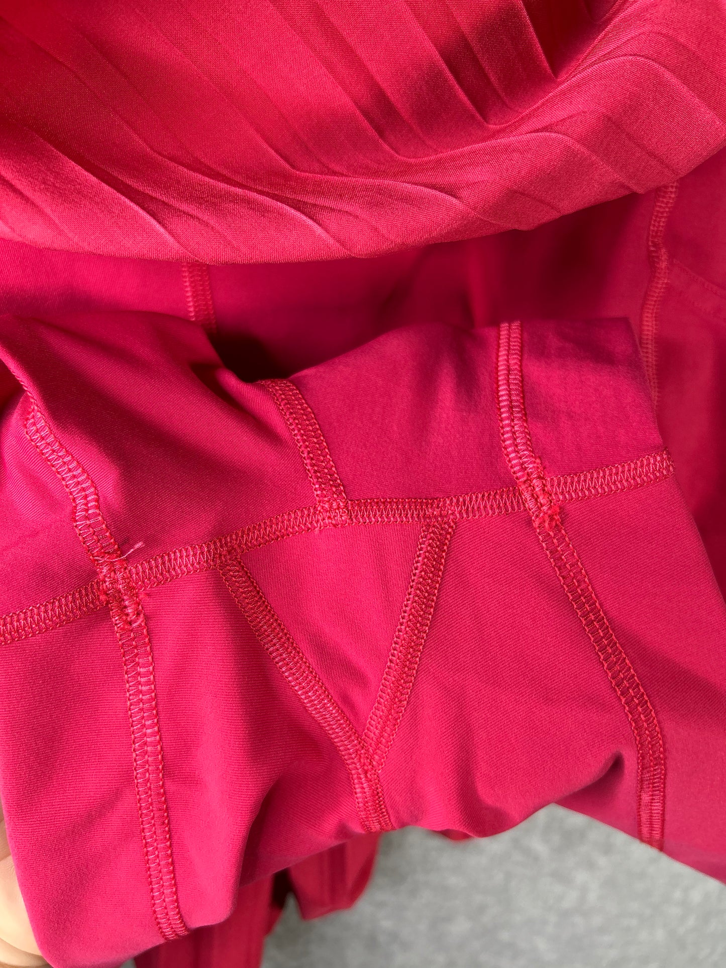 Lululemon Varsity High-Rise Pleated Tennis Skirt Size 8 Glaze Pink (Square Dot)