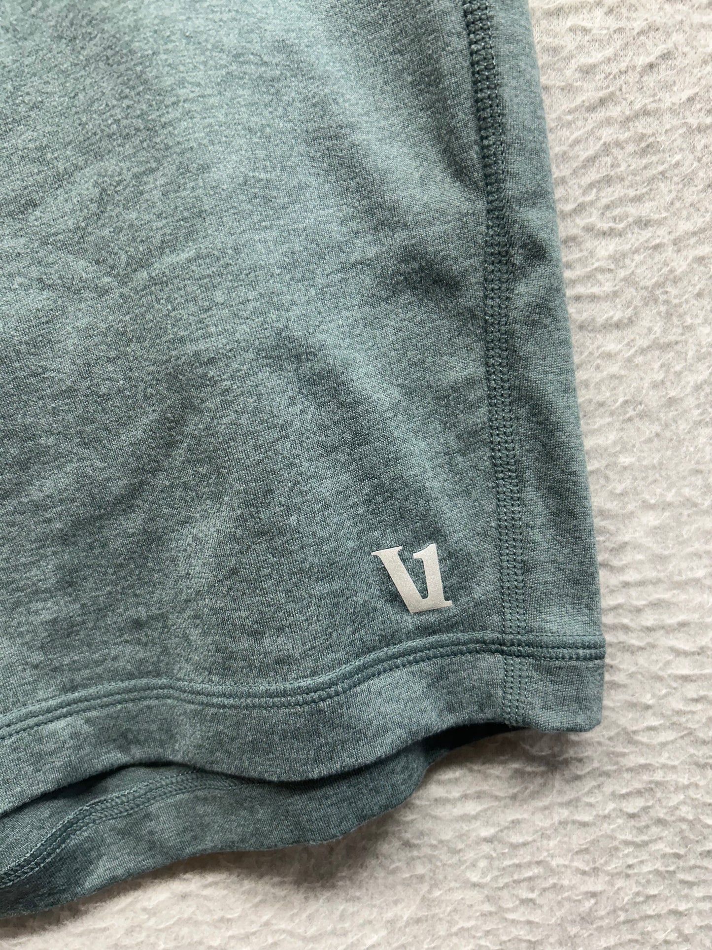 Vuori Ponto Performance Short 7" Size Medium Heathered Green