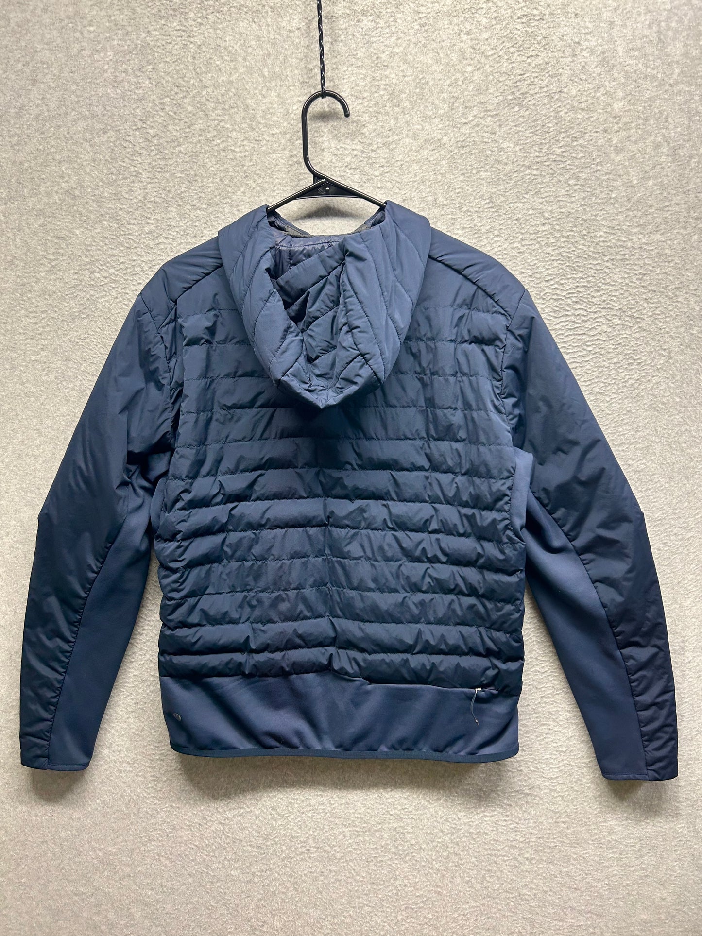 FLAWED Lululemon Down For It All Hoodie Size Medium True Navy