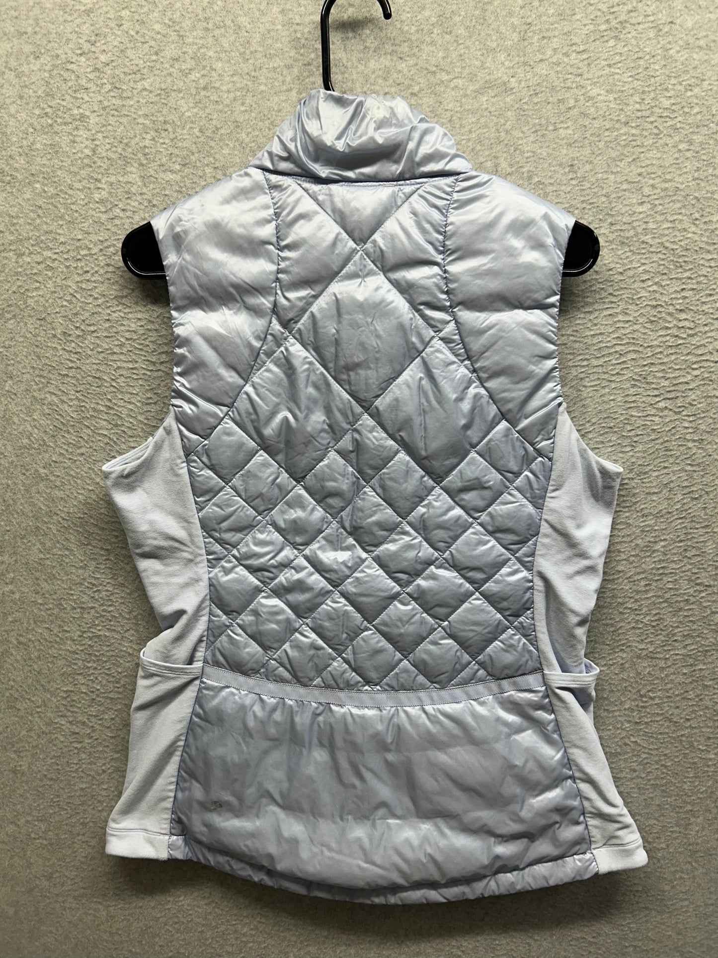 Lululemon Down For A Run Vest Size 12 Powder Blue