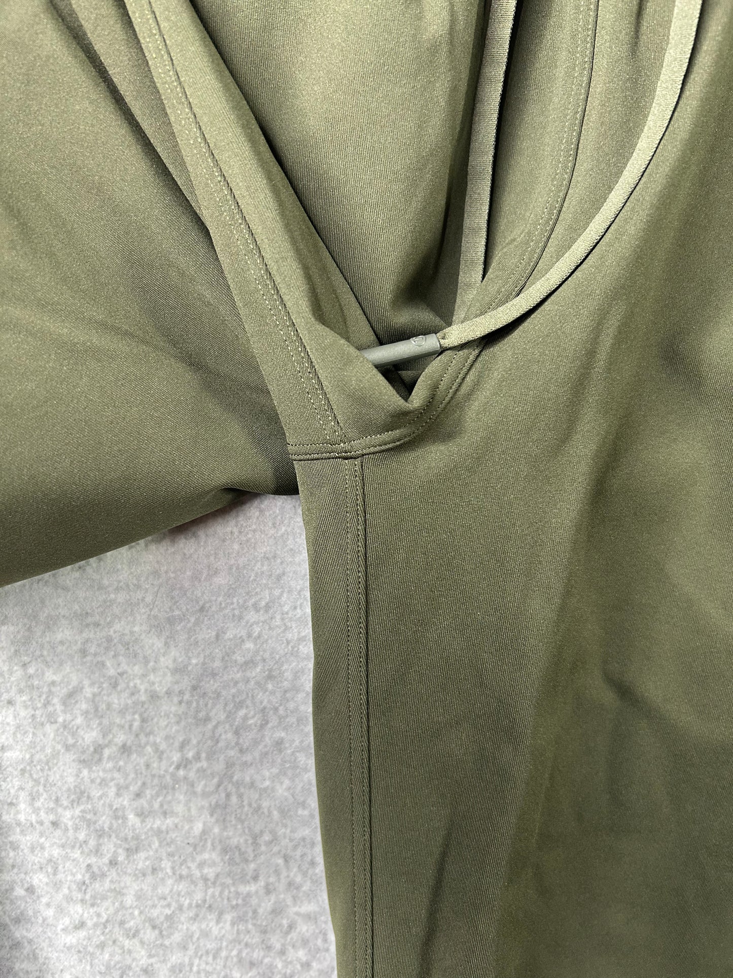 Lululemon Stretch High-Rise Jogger Size 0 Dark Olive