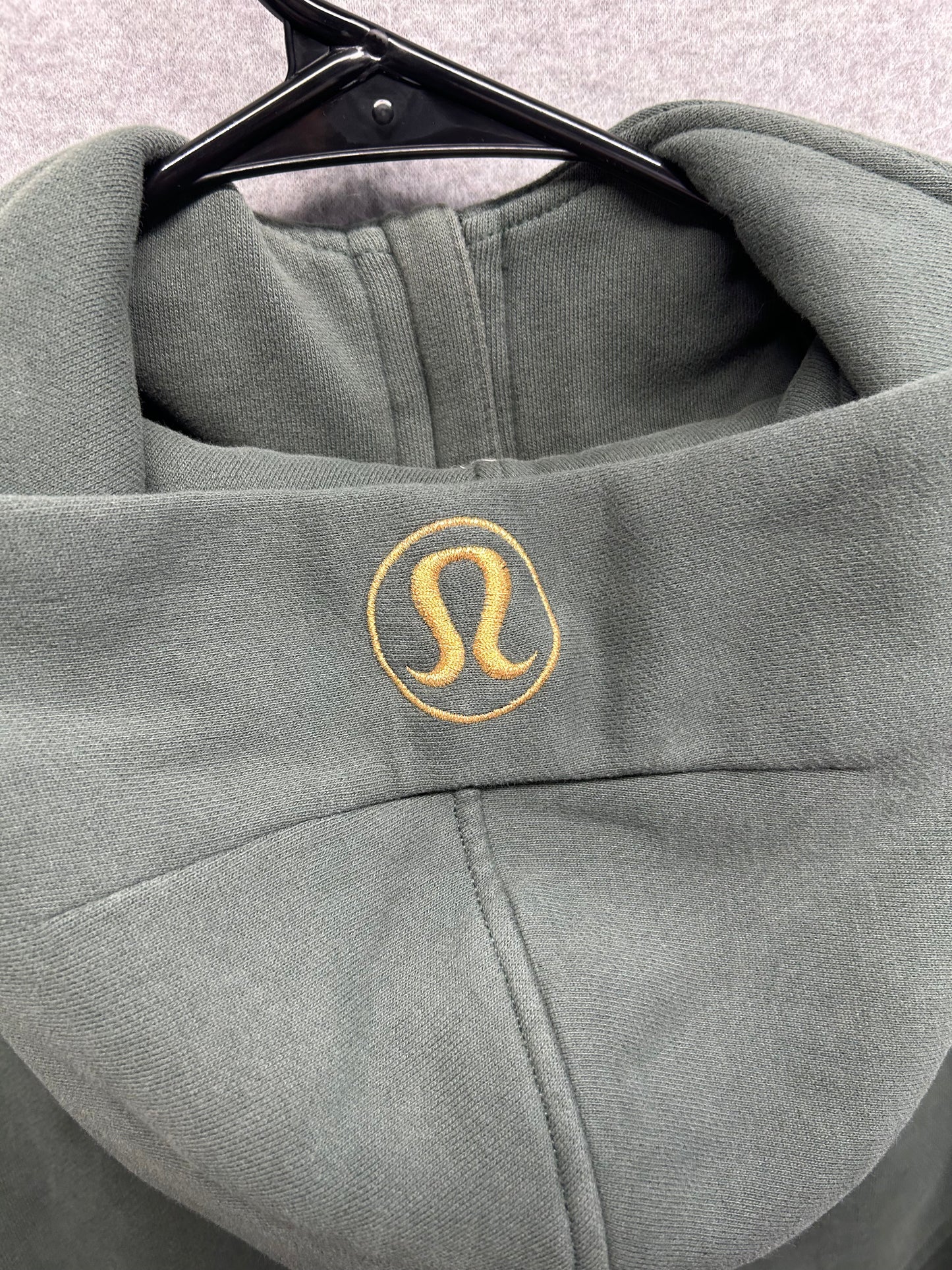 Lululemon Scuba Oversized Half Zip Hoodie Gold Zip Size XS/S (Square) Dark Forest